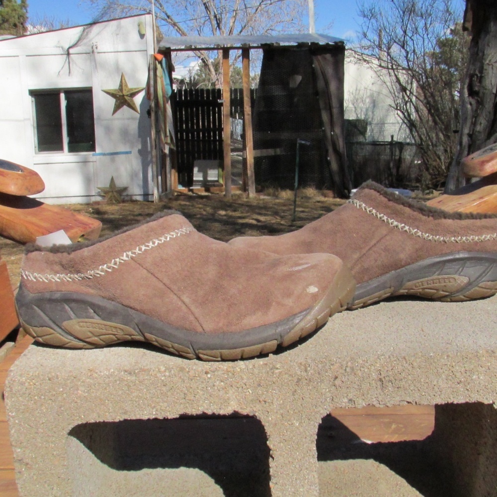 Merrell Women's Encore Ice 4 clogs